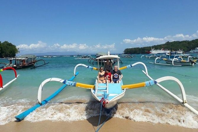 Bali Snorkeling at Blue Lagoon with Transport and Lunch - Lunch near the beach: the calm reset after reef time