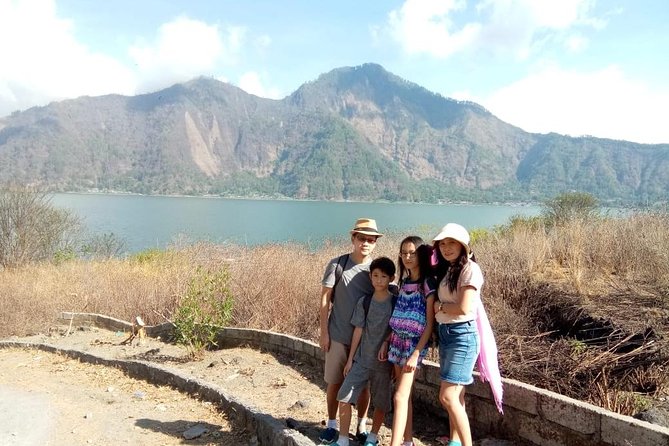 Bali Sunrise Trekking and Natural Hot spring Tour - Guides and drivers: how the experience stays smooth before dawn
