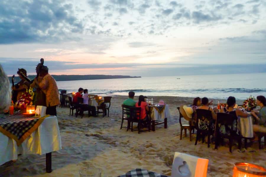 Bali Sunset: Uluwatu Temple, Kecak Dance and Jimbaran Bay - Choosing Your Seats and Photo Timing (Without Losing the Plot)