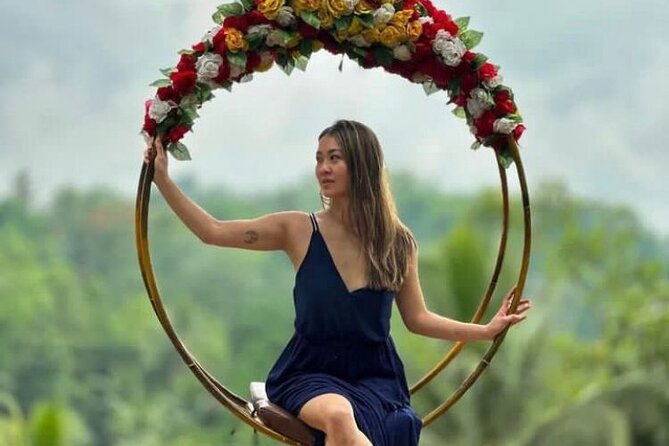Bali Swing Heaven and White Water Rafting with All Inclusive - After the Rapids: Shower, Locker, and Buffet Lunch Timing