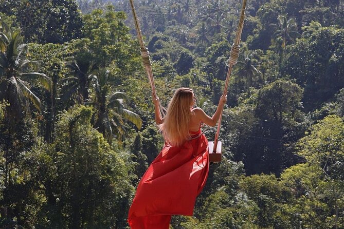 Bali Swing, Monkey Forest and Waterfall Private Tour - Tibumana Waterfall: a calmer cascade for wading, swimming, and resetting