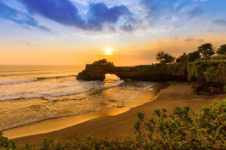 Bali: Tanah Lot, Jatiluwih Terrace, & Ulundanu Beratan Tour - Price and value: what $33 buys you in a full-day plan