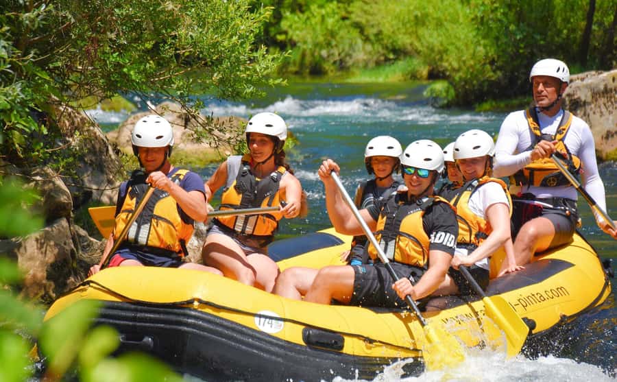 Bali: Telaga Waja River Rafting Small-Group Tour with Lunch - Meeting point vs shared vs private transfer: choose what matters
