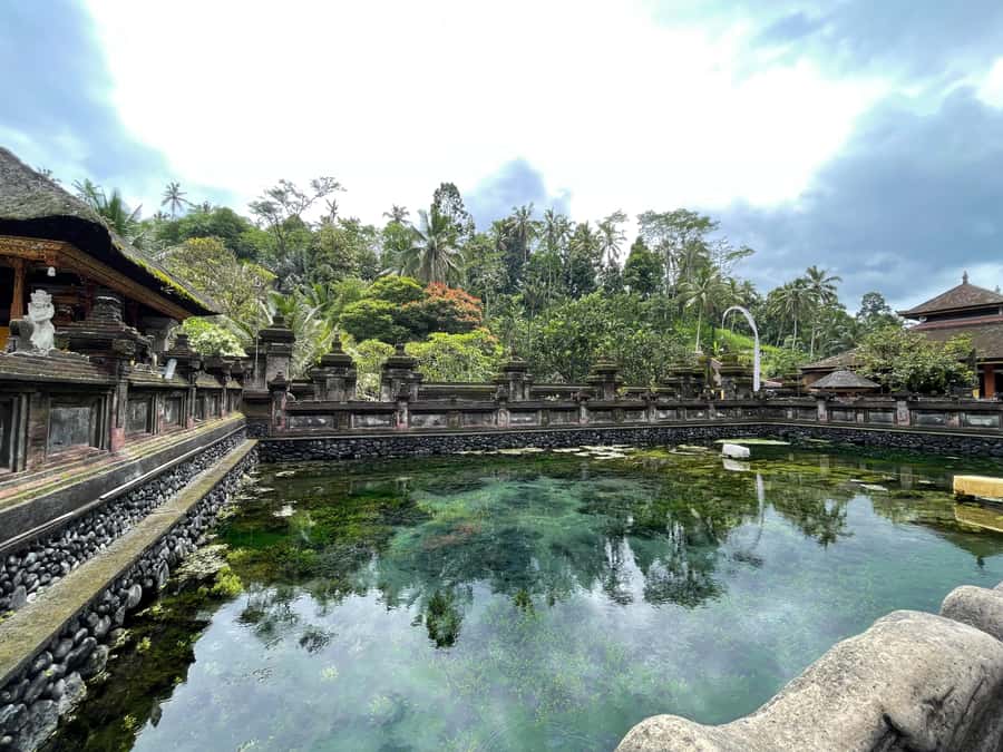 Bali: Tirta empul Temple, Rice terrace and Waterfall - Tibumana Waterfall: lush greenery and a calmer mood