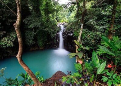Bali: Top Highlights Private Full-Day Tour from Hotel - U Fun Field: photos, a break, and time for ziplining