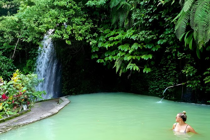Bali Tour: Lake, Iconic Gate, Temple, Hot Spring and Rice Terrace - Angseri Hot Spring: The Break Your Legs Will Thank You For