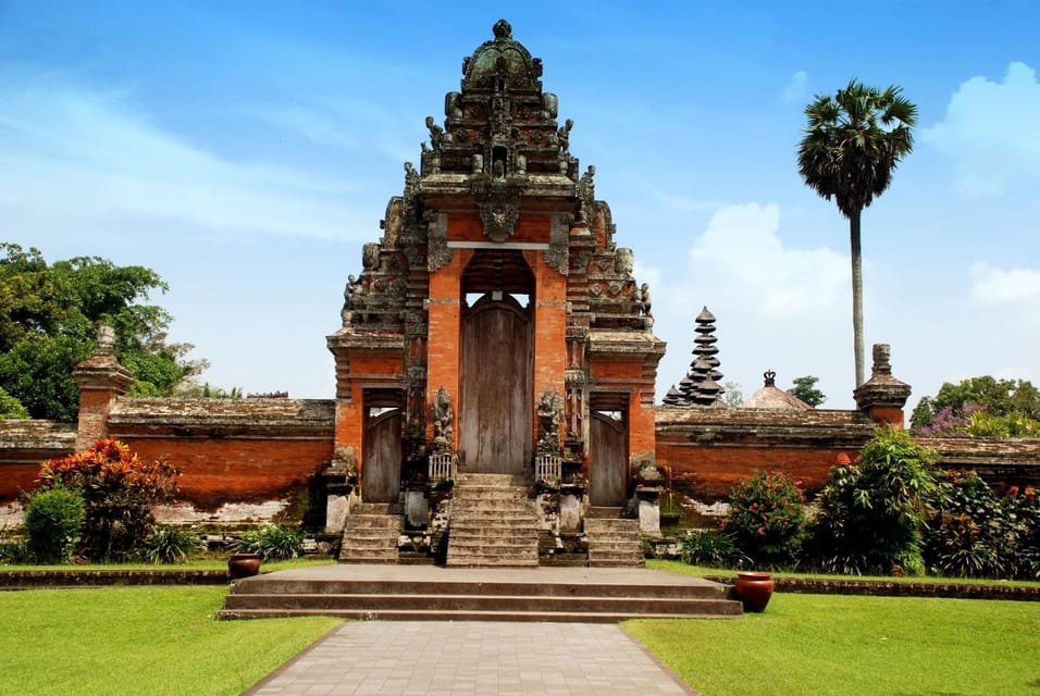 Bali: Turtle Conservation and Education Tour & Local Market - Logistics that affect your comfort: timing, pickup zones, and what to wear