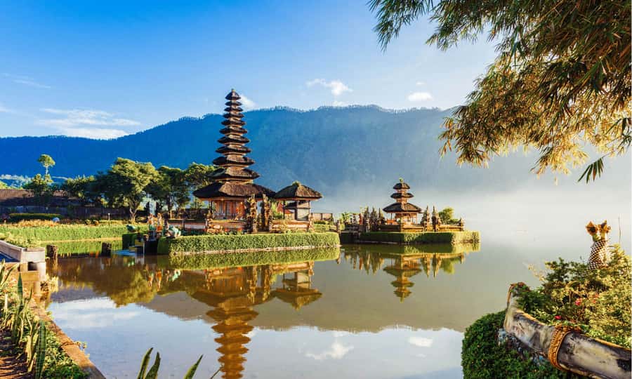 Bali: Twin Lakes, Handara Gates, and Forest Trekking Tour - Key Highlights You’ll Actually Feel