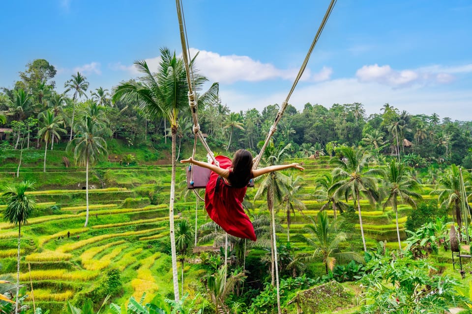 Bali: Ubud and Kintamani Viewpoint Opt. Swing & Buffet Lunch - Tirta Empul Temple: purification springs and a living spiritual moment