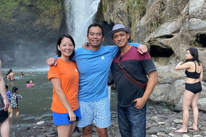 Bali Ubud Driver - Stop 2: Sacred Monkey Forest Sanctuary (expect animals to be the focus)
