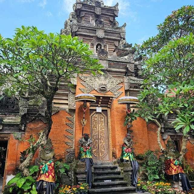 Bali Ubud : Private Full/ Half Day Tour, Optional Activities - Ubud Palace, Ubud Market, and Saraswati Temple: where history meets daily life