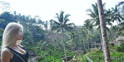 Bali: Ubud Waterfall, Village and Pool Club Day Trip - Tegenungan Waterfall: Viewpoint Peace vs the Stair Workout