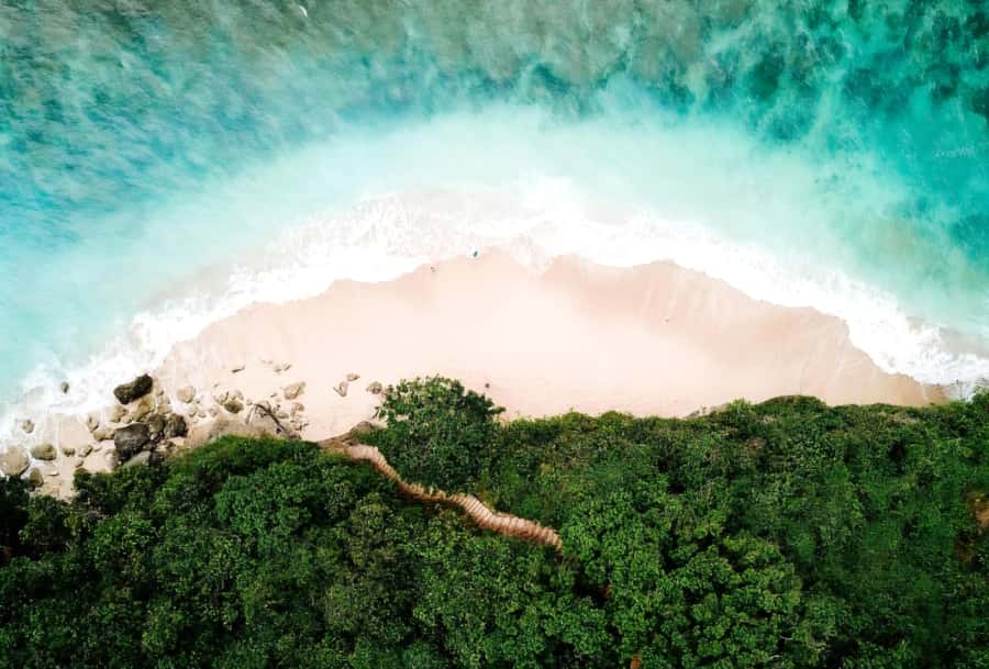 Bali: Uluwatu Beaches Tour with Padang Padang and Suluban - What to bring (and what not to)