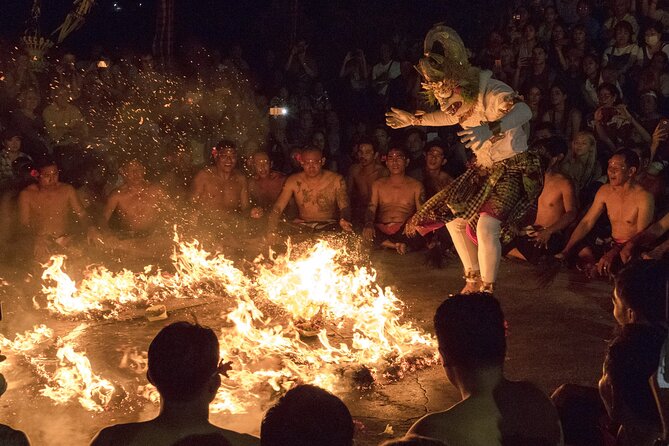 Bali: Uluwatu Kecak Dance Show, Bali Temple, and Lobster Dinner - Jimbaran Bay seafood BBQ: why people remember this dinner