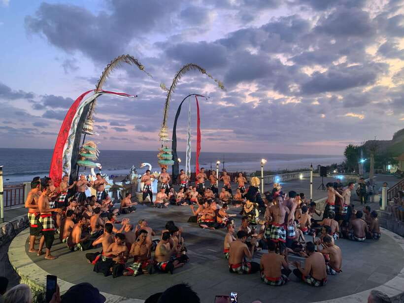 Bali Uluwatu : Private Full / Half Day Tour - Uluwatu’s South-Bali Mix: GWK, Temples, and Beaches in One Drive