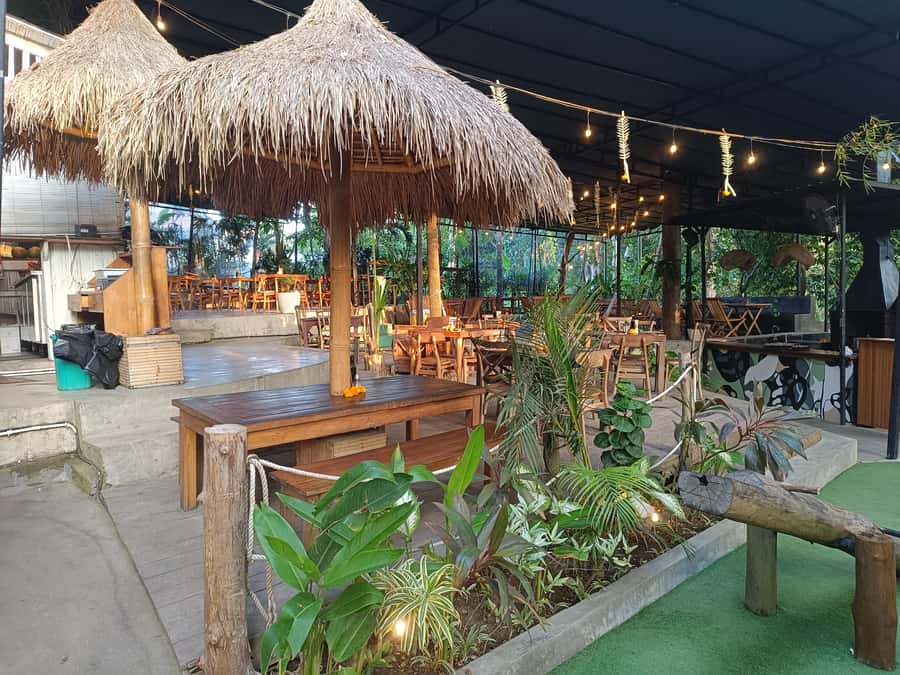 Bali: Uluwatu Silver Jewelry Making Workshop with Creation - Hammering, stamping, sawing, and polishing: your step-by-step flow