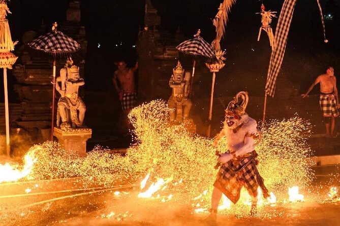 Bali Uluwatu Sunset Kecak Fire Dance and Beach Dinner Tour - Kecak without instruments: what the chant-and-fire show really gives you