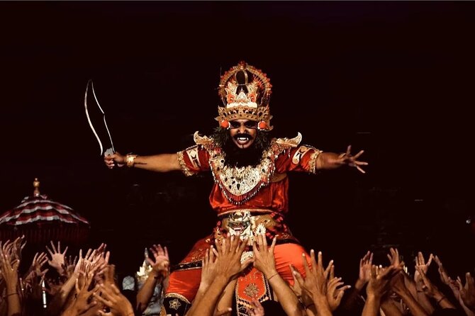 Bali Uluwatu Sunset Kecak Fire Dance and Beach Dinner Tour - Jimbaran Beach seafood dinner: eating with the ocean nearby