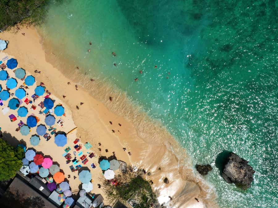 Bali: Uluwatu Temple, Kecak Dance, and Jimbaran Dinner Tour - Uluwatu Temple on a Sea Cliff: Monkeys, Views, and Meaning