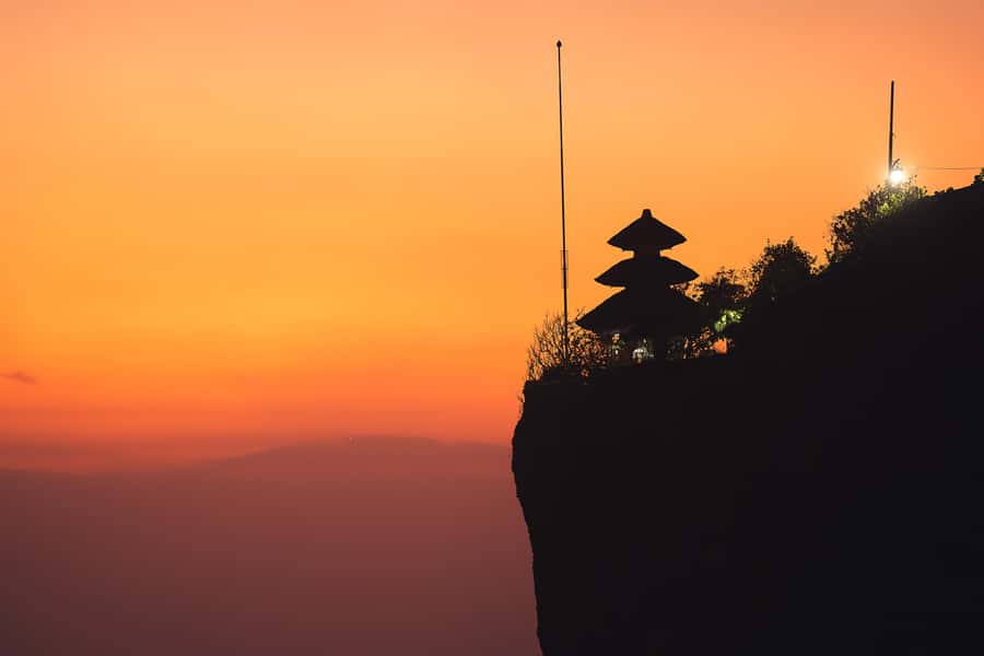 Bali: Uluwatu Temple Tour with Optional Kecak Dance Ticket - Why Uluwatu Temple at sunset is worth the trip