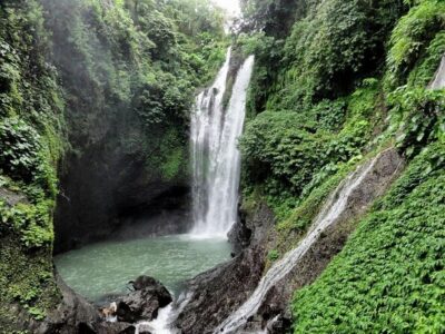 Bali Waterfalls Adventure and Wanagiri Hidden Hill - Your day, stop by stop: Sambangan, Aling-Aling, Tamblingan Lake, and Wanagiri Hidden Hills