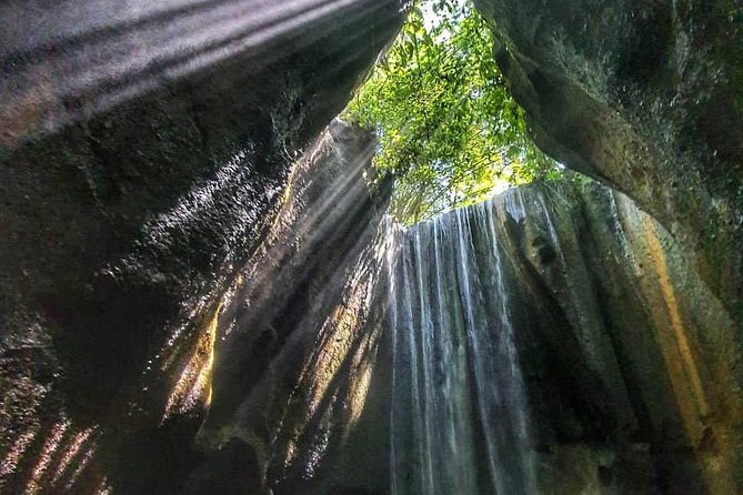 Bali Waterfalls in One Day: Tukad Cepung, 2 Hidden Waterfall, Kanto Lampo - Practical tips so your day goes smoothly