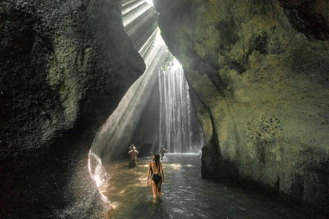 Bali Waterfalls Private Day Tour - Tegenungan Waterfall: The Popular Classic With Spray and a Dip