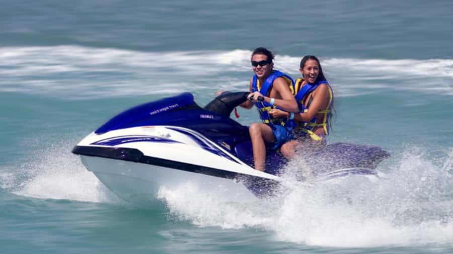 Bali: Watersport Jetski Flyfish Banana Boat Exclusive - From Hotel Lobby to Tanjung Benoa Beach: How the day flows