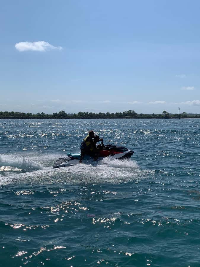 Bali: Watersport Scuba Diving Jetski Dunut Boat Exclusive - Rolling donut boat: the laughs you didn’t know you needed