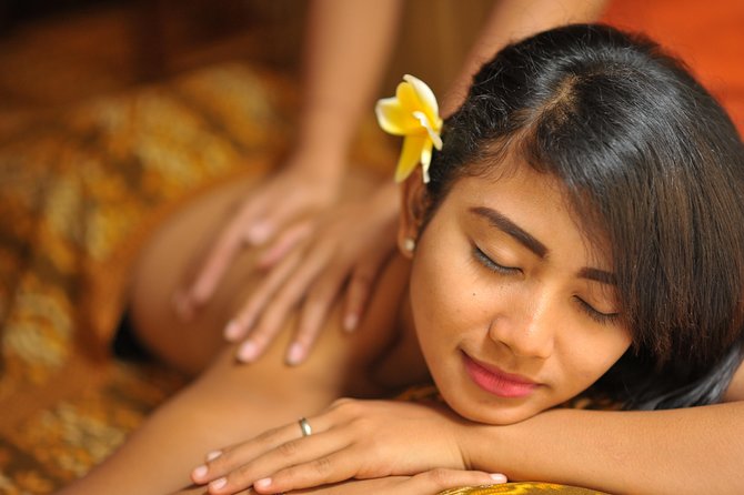 Balinese Body Massage at ANJALI SPA - The massage style: shoulder, neck, and head tension relief