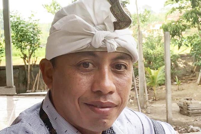Balinese Cooking Class / Market Buy ~ Cook ~ Eat.Learn to cook authentic Balinese food!With happy recipe / Round trip hotel transfer included - Morning Class + Lunch: Market Shopping to Cooking Start