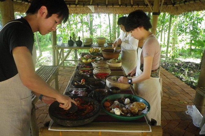 Balinese Cooking class with traditional morning market visit - Who this cooking class is best for (and who should think twice)