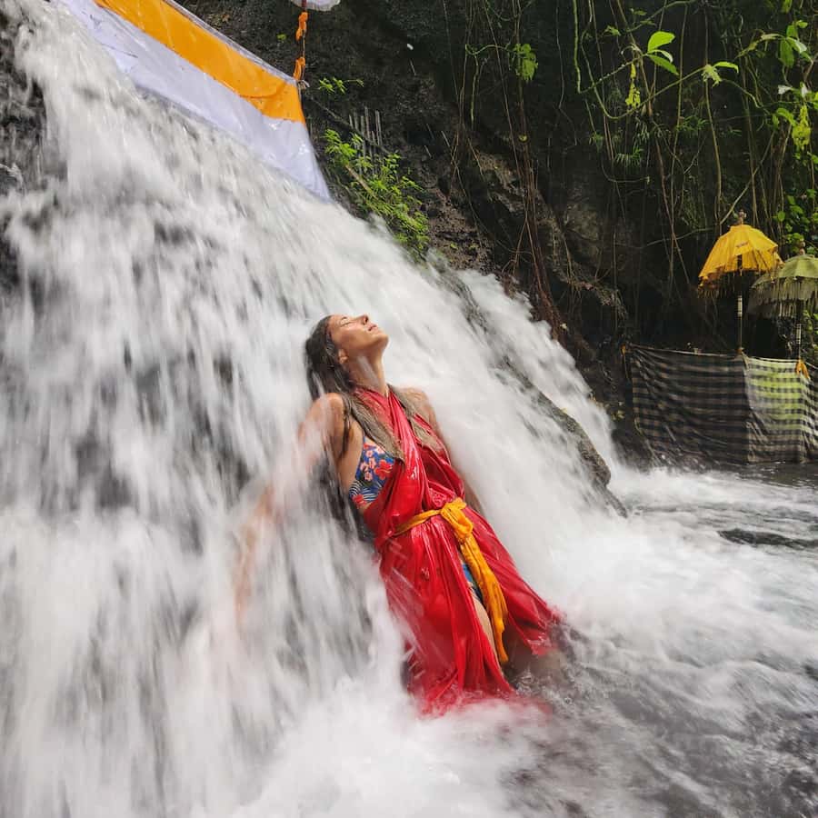 Balinese Purification at holy water temple with Local - Key things to know before you go