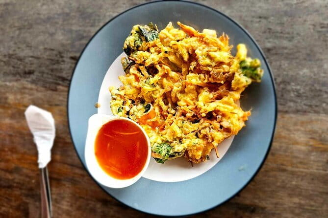 Balinese Street Food Tour By Motorbike All You Can Eat and Drink! - The Culture Part: How Guides Turn Food Into Stories