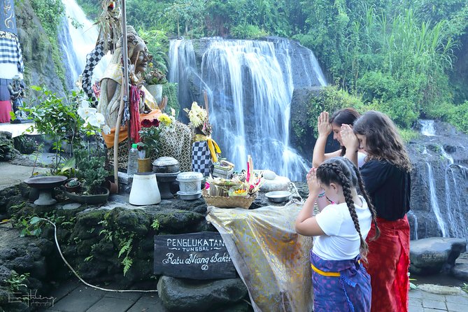 Balinese Village Experience - A Cleansing Ceremony and the Sacred Rhythm of Prayer