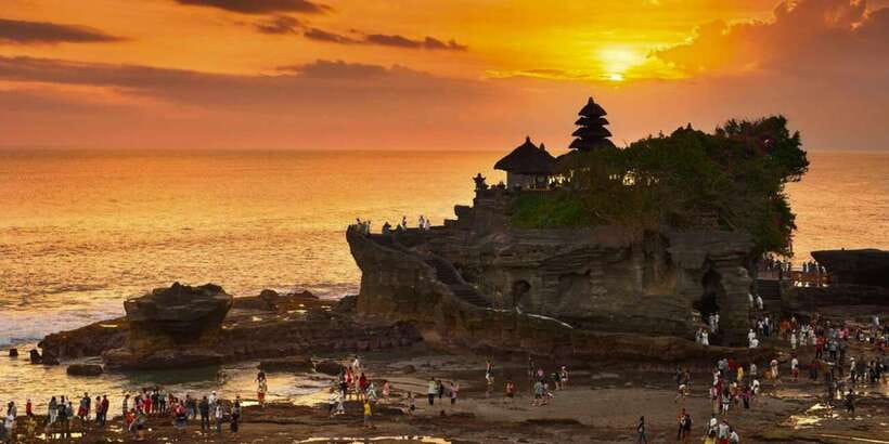 Bali's Golden Embrace: Dazzling Tanah Lot Sunset Expedition - Why Tanah Lot Sunset Feels Like a Real Reward