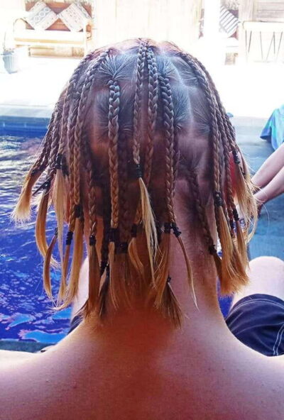 Bali's Hair Braiding Service: Expert Braids at Your Doorstep - Who’s Showing Up (And Why Names Matter Here)