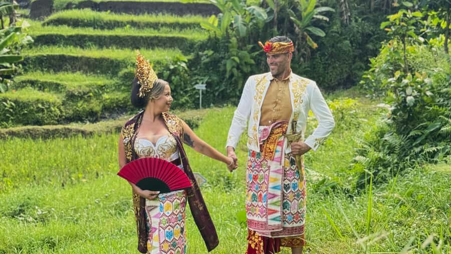 Bali:Traditional Wedding Photoshoot with the Rice Field View - Massage at U Relax: the best way to come down from camera mode