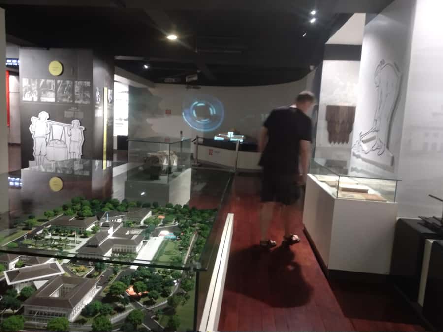 Bandung : Private Tour Guide Sightseeing (Costum tour) - Coffee tasting, local breaks, and small adventure moments