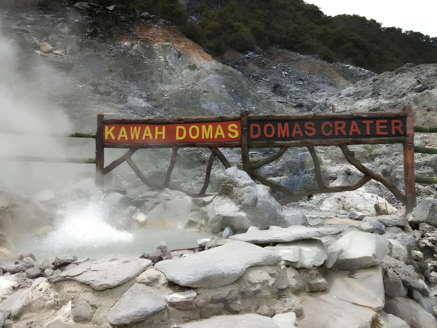 Bandung Tangkuban Perahu Volcano Tours - Option B: Keraton Cliff and Tahura Djuanda’s Dutch and Japanese caves