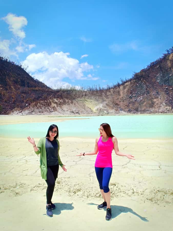 Bandung: Volcano Crater, Onsen Hot Springs, Mud Bath & Tea - Kawah Putih Crater: Walking the White Volcanic World