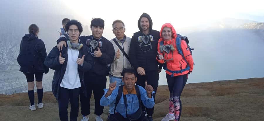 Banyuwangi/Bali: Ijen Blue Fire Tour With Transport Option - Why Ijen Blue Fire Feels So Special at Night