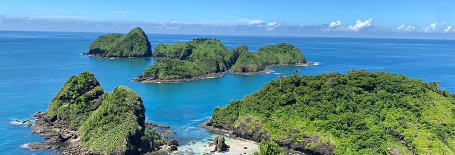 Banyuwangi: De Djawatan, Green, and Red Island Day Trip - Pantai Mustika Pancer and the lunch beat: a needed recharge
