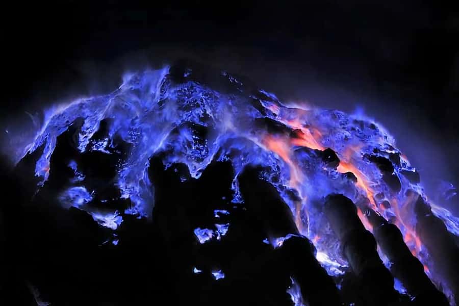 Banyuwangi: Ijen Blue Fire Tour with Transfer Services - Key things I’d circle before you go