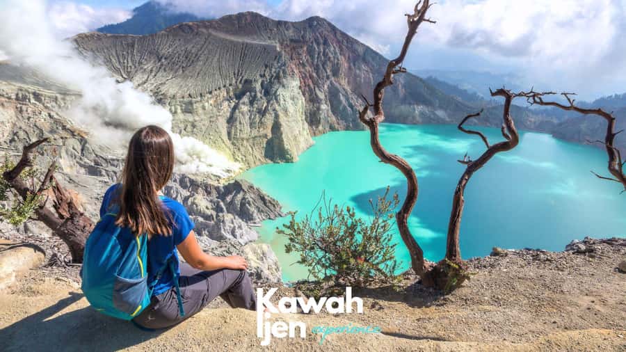 Banyuwangi: Ijen Crater and Bromo Mountain 2 Day Tour - Kawah Ijen at Night: Blue Fire, Turquoise Dawn, and Real Miners