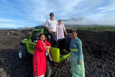 Batur Volcano Sunrise And Black Lava Jeep Adventure Tour - Sunrise at Mount Batur: Viewpoint Photos and Breakfast Fuel