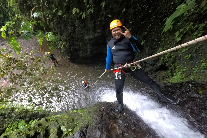 Beginner canyoning trip in Bali "Egar canyon " - Hiking into the canyon: the jungle walk that sets expectations