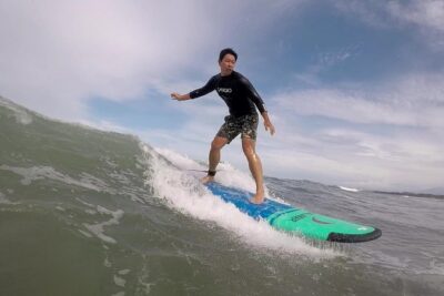 Beginners Private Surf Lessons - How the tide shapes your surf lesson (and why that’s good news)
