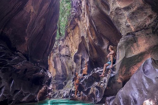 Beji Guwang Hidden Canyon With Tukad Cepung Waterfalls - Beji Guwang Hidden Canyon Trek: Wading, Balance, and Weather Reality