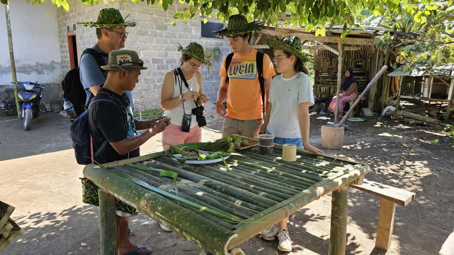 Benang Kelambu: Authentic Lombok Rice Field & Waterfall Tour - How the 10-hour rhythm stays manageable